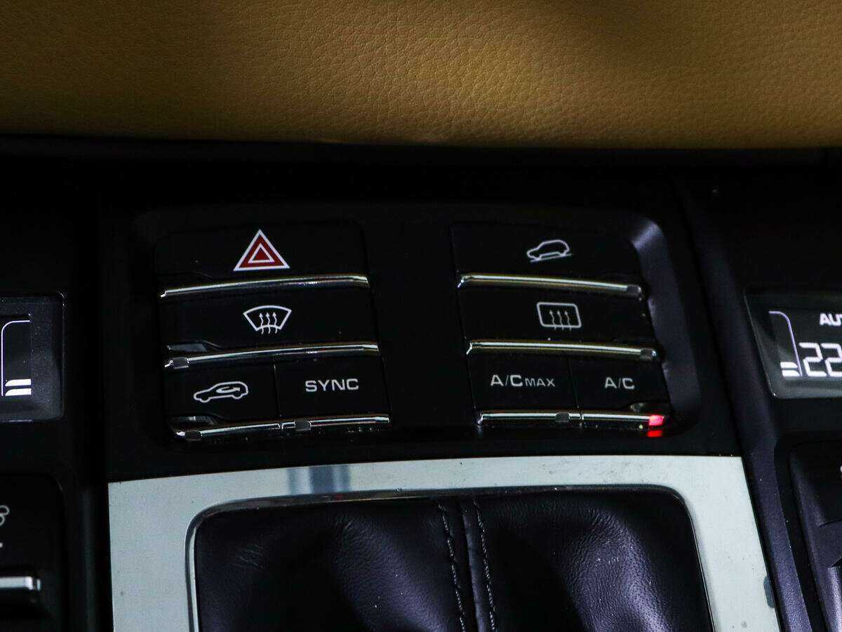 Porsche Macan с пробегом — 2018 год. Фото: #16