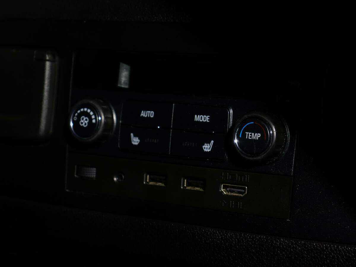 Chevrolet Tahoe с пробегом — 2020 год. Фото: #13