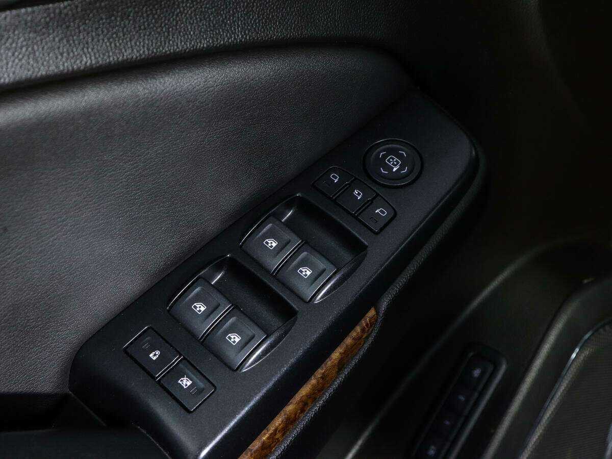 Chevrolet Tahoe с пробегом — 2020 год. Фото: #16