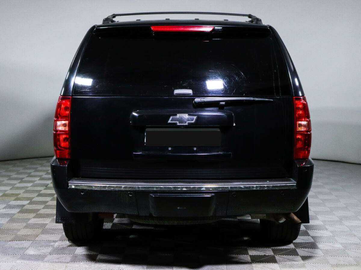 Chevrolet Tahoe с пробегом — 2013 год. Фото: #4