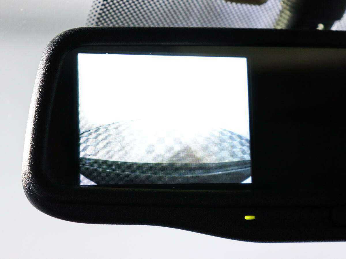 Chevrolet Tahoe с пробегом — 2013 год. Фото: #12