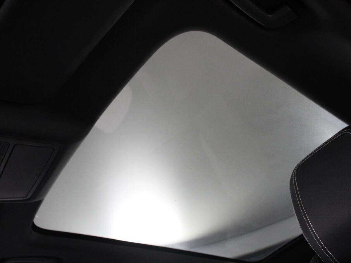 Jaguar F-Pace с пробегом — 2017 год. Фото: #21