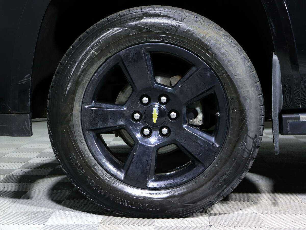 Chevrolet Tahoe с пробегом — 2016 год. Фото: #15