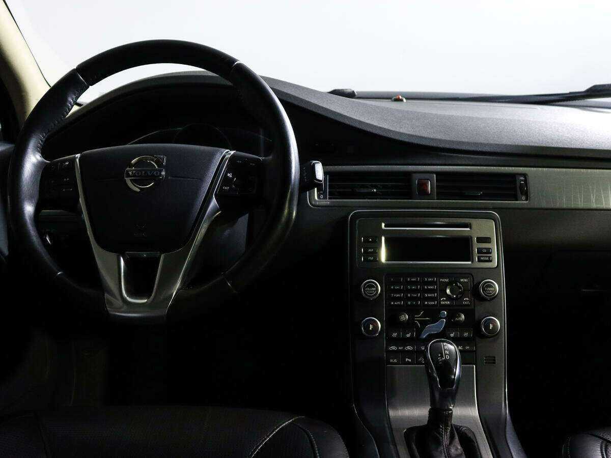 Volvo XC70 с пробегом — 2008 год. Фото: #8