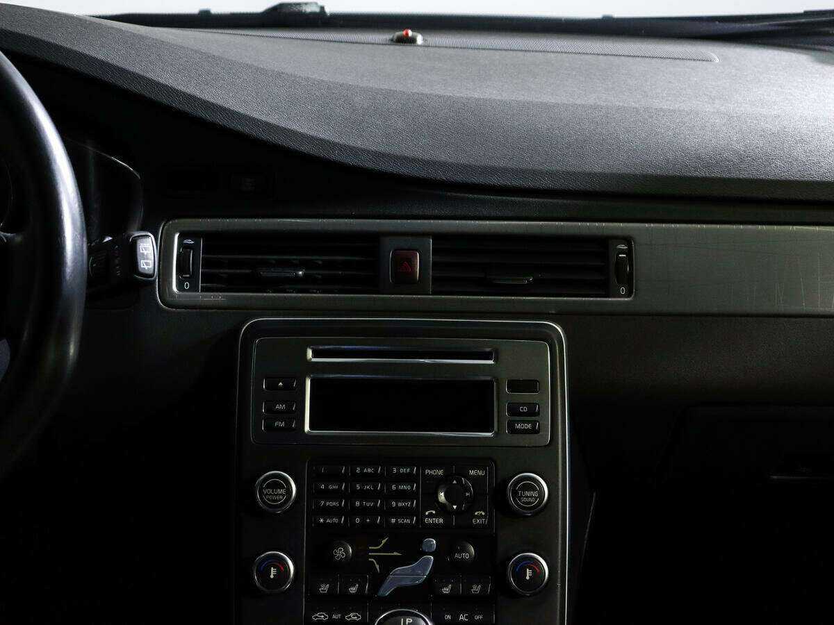 Volvo XC70 с пробегом — 2008 год. Фото: #9