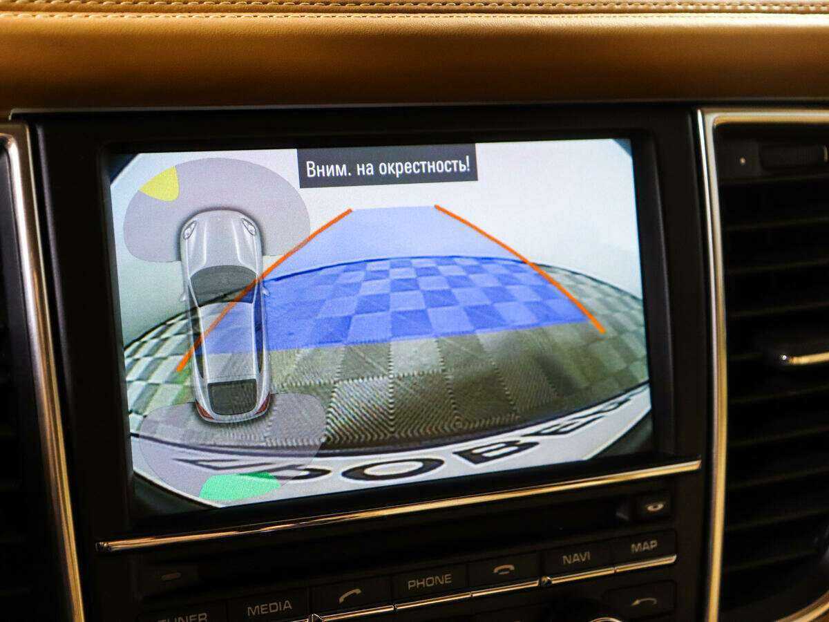 Porsche Panamera с пробегом — 2013 год. Фото: #12