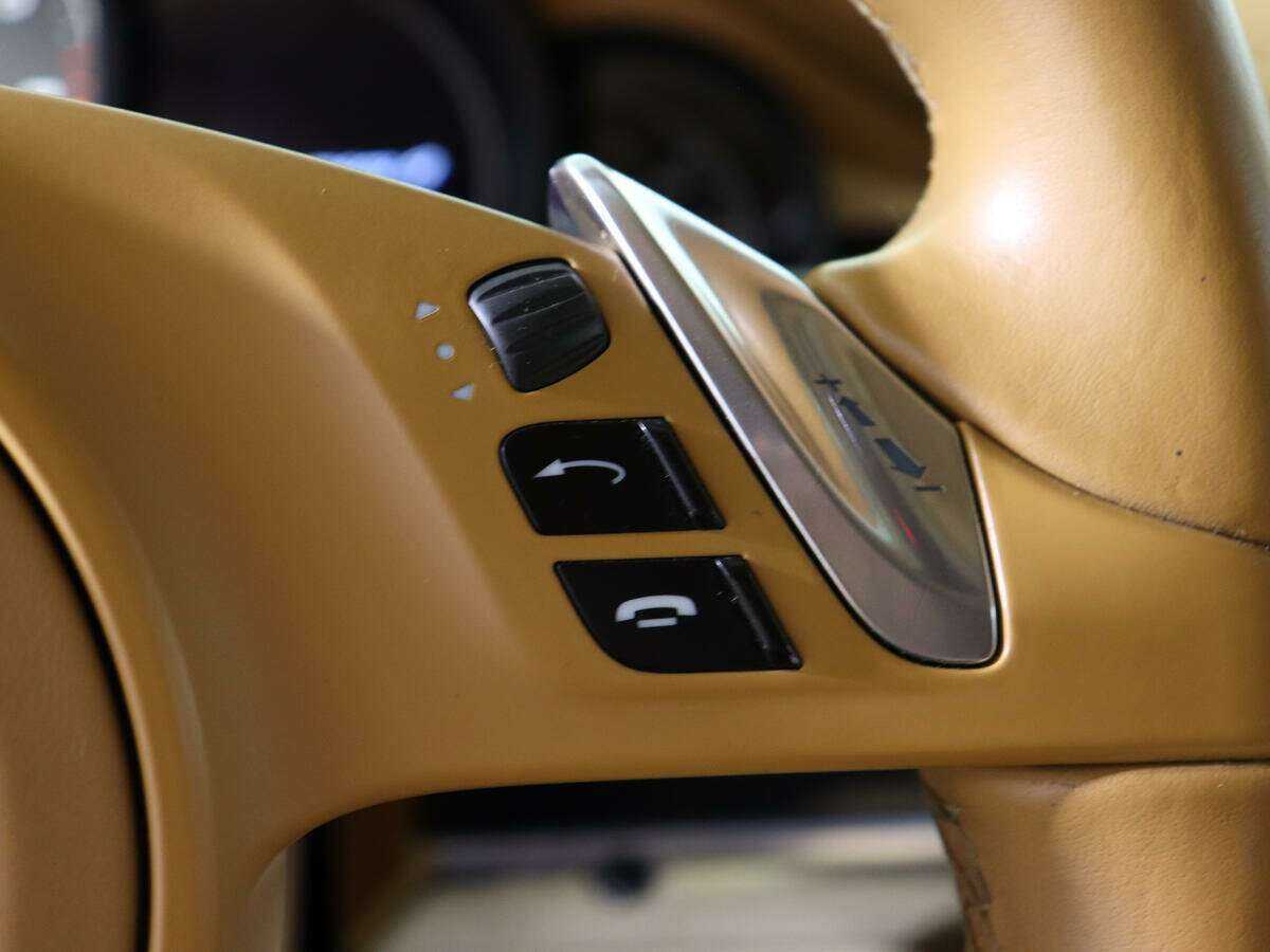 Porsche Panamera с пробегом — 2013 год. Фото: #15