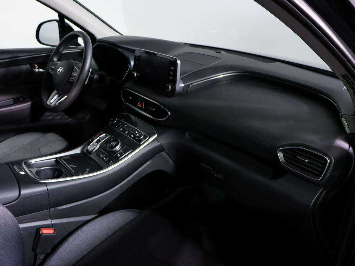 Hyundai Santa Fe с пробегом — 2021 год. Фото: #6