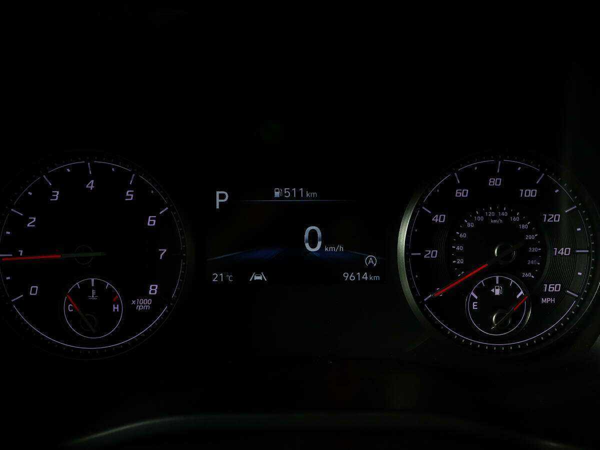 Hyundai Santa Fe с пробегом — 2021 год. Фото: #8