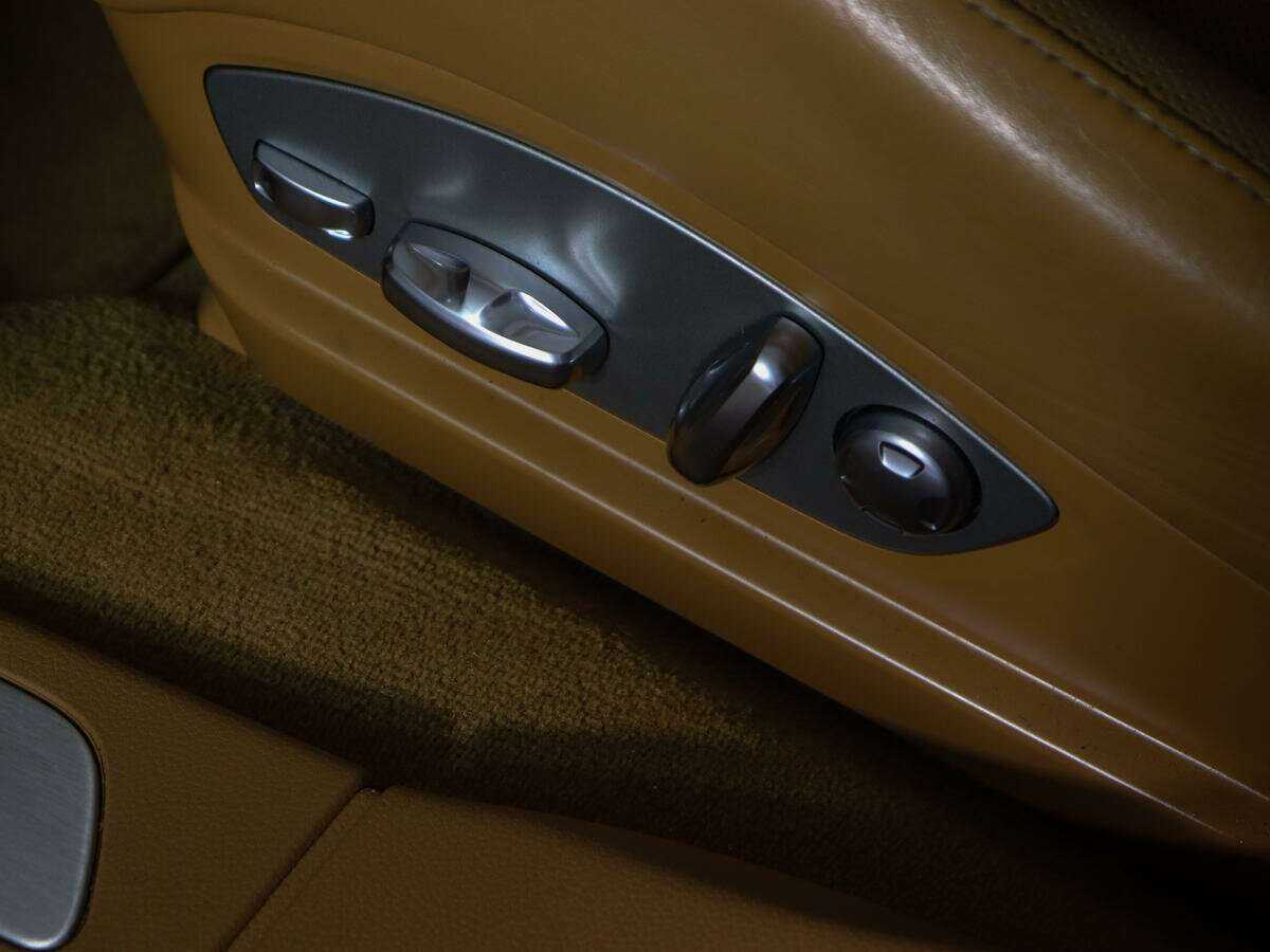 Porsche Panamera с пробегом — 2015 год. Фото: #17