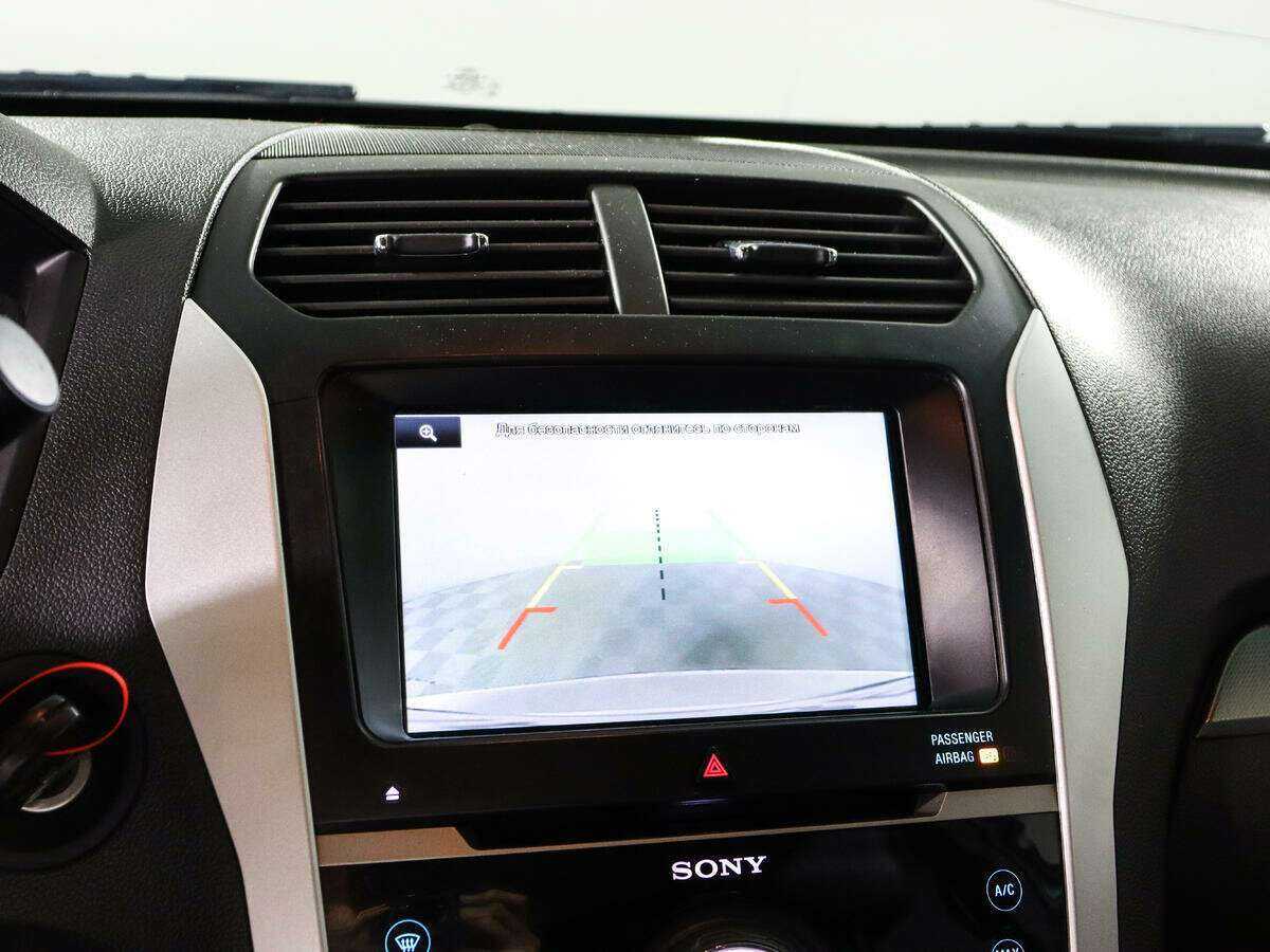 Ford Explorer с пробегом — 2014 год. Фото: #16