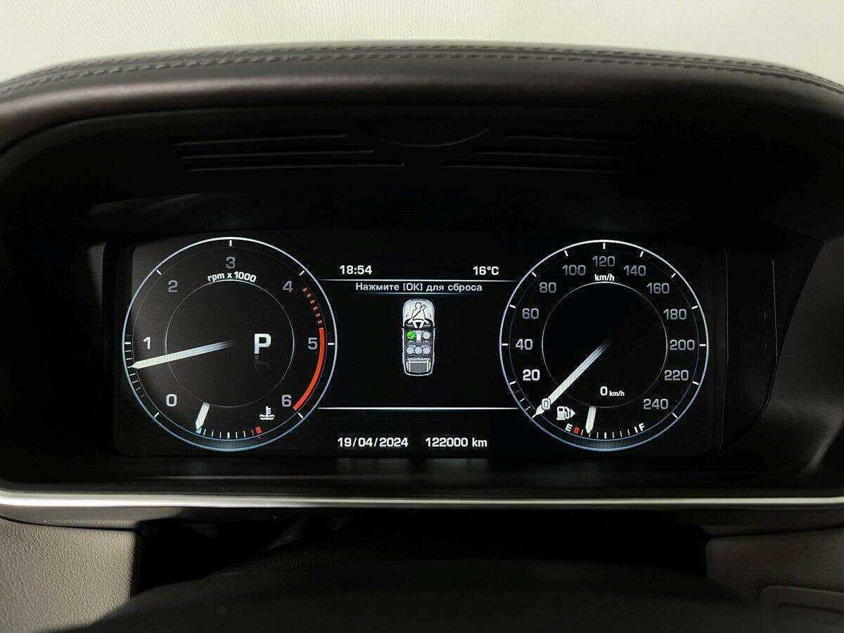 Land Rover Range Rover Sport с пробегом — 2013 год. Фото: #10