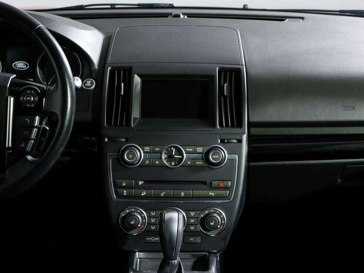 Land Rover Freelander с пробегом — 2014 год. Фото: #10