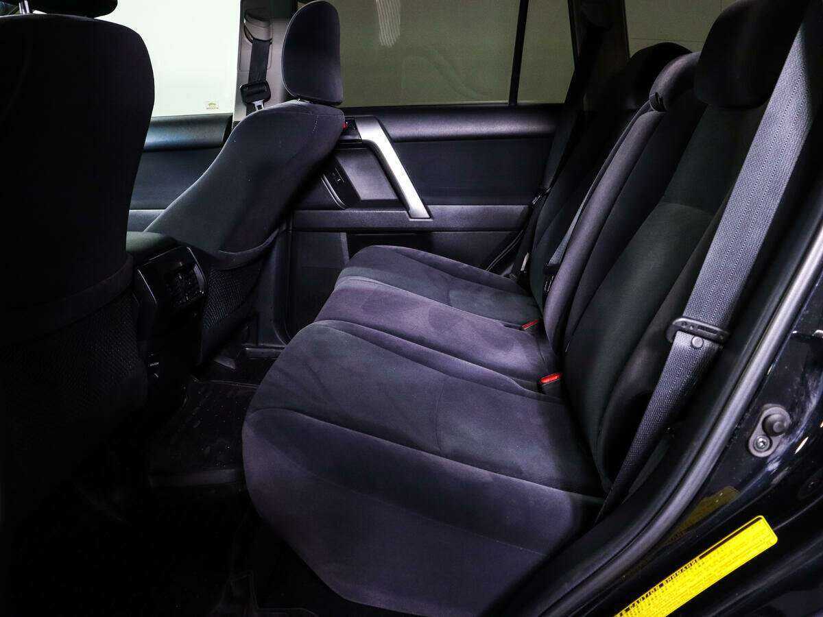 Toyota Land Cruiser Prado с пробегом — 2016 год. Фото: #7