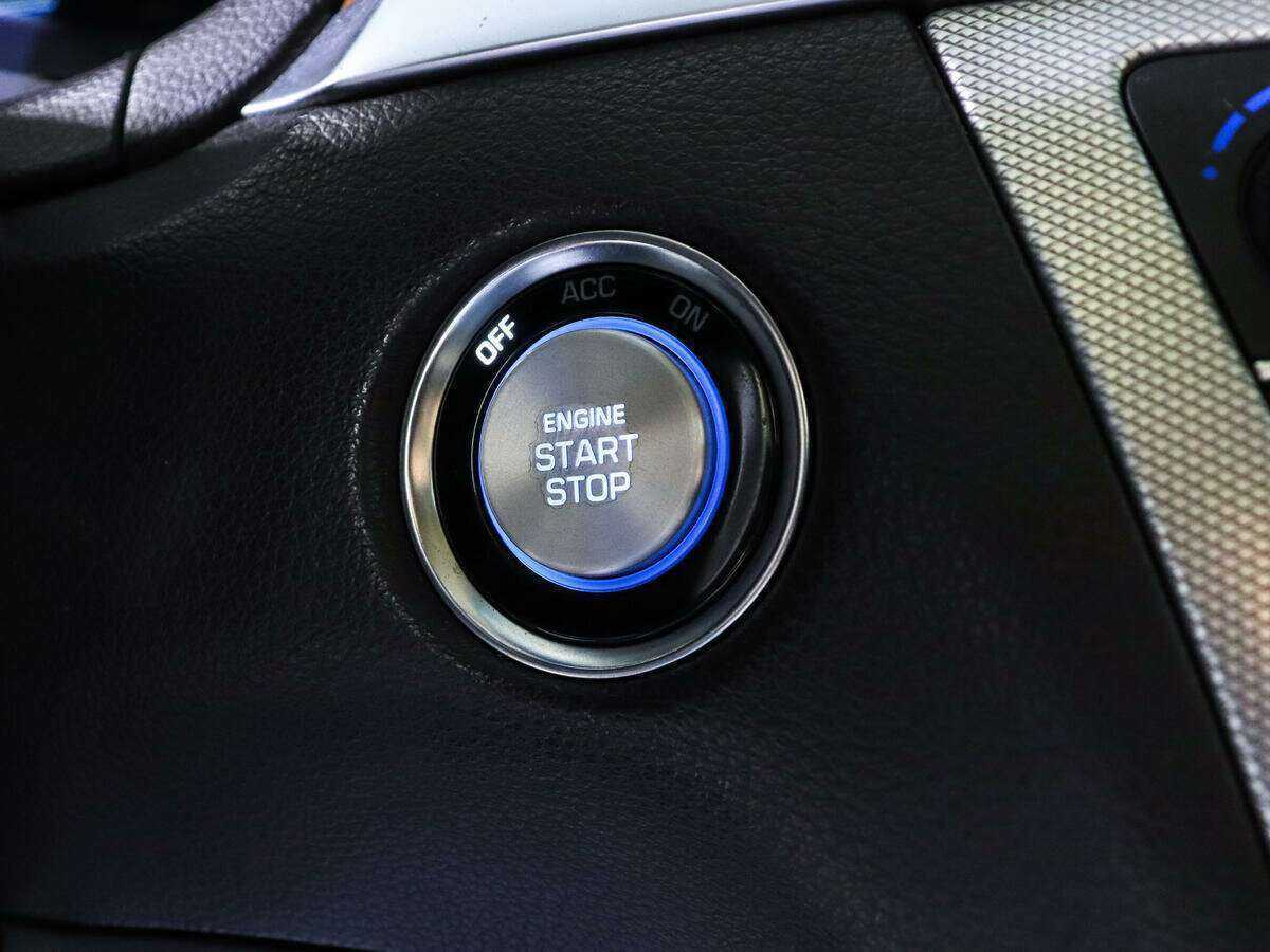 Genesis G80 с пробегом — 2017 год. Фото: #17