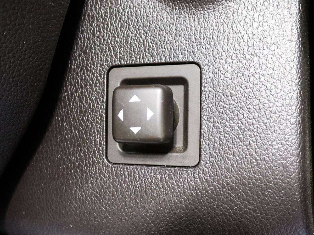 Genesis G80 с пробегом — 2017 год. Фото: #18