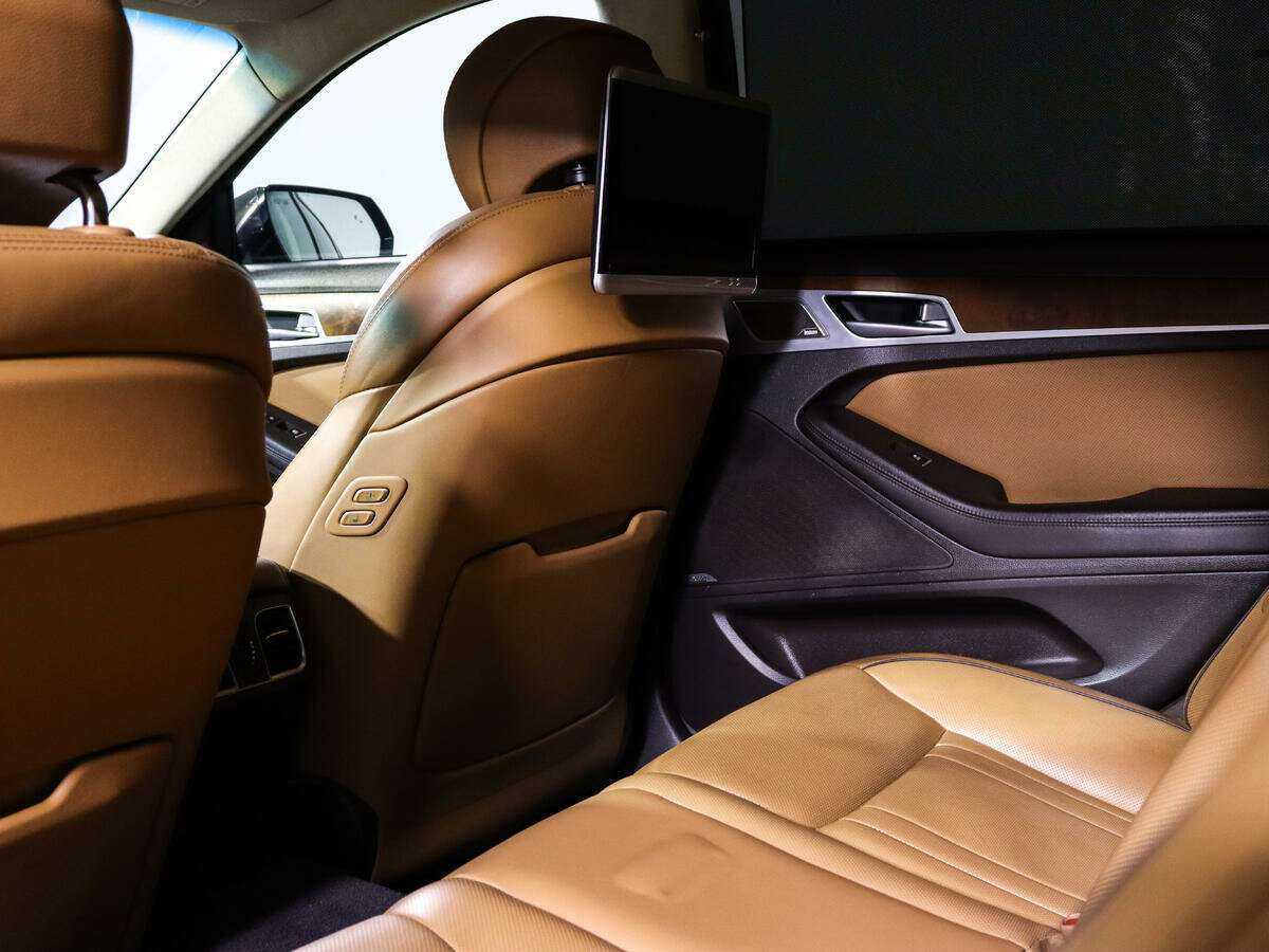 Genesis G80 с пробегом — 2017 год. Фото: #23