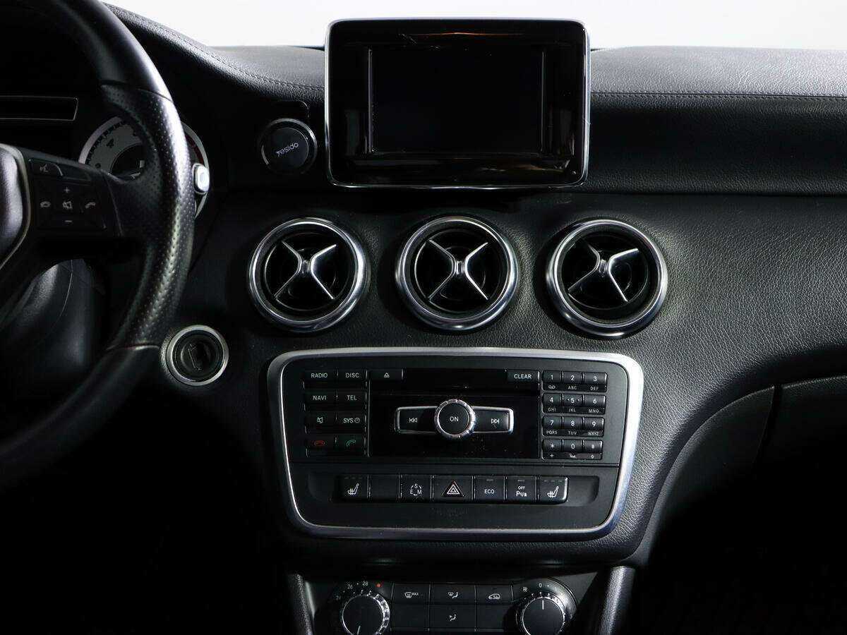 Mercedes-Benz A-Класс с пробегом — 2013 год. Фото: #11