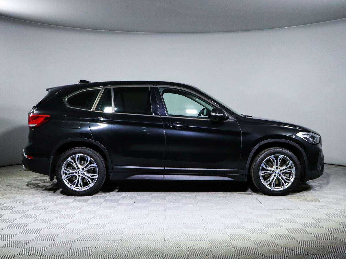 BMW X1 с пробегом — 2019 год. Фото: #3