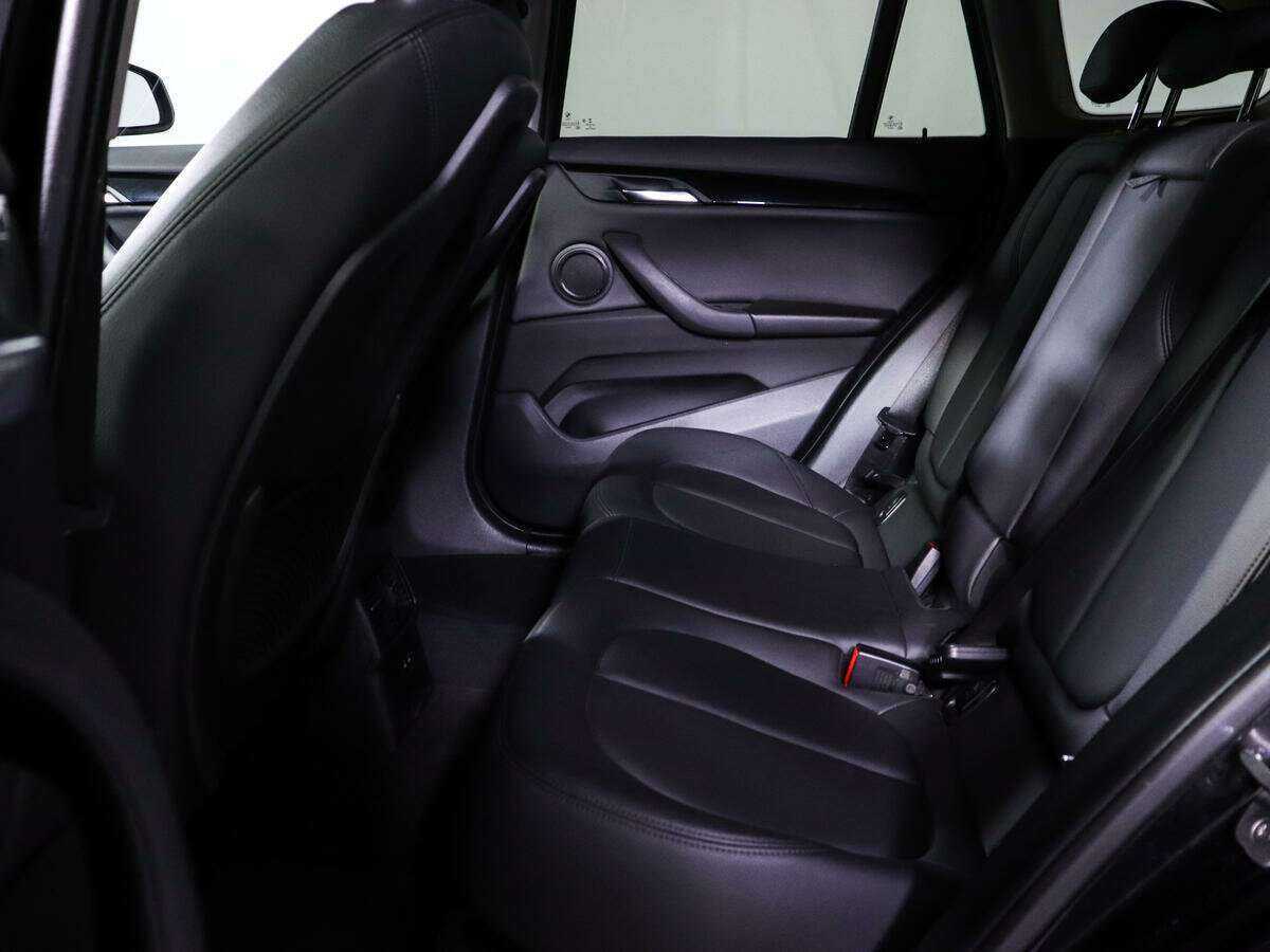 BMW X1 с пробегом — 2019 год. Фото: #9