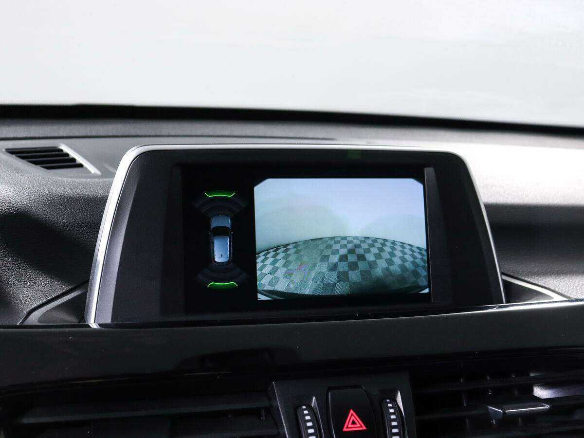 BMW X1 с пробегом — 2019 год. Фото: #14