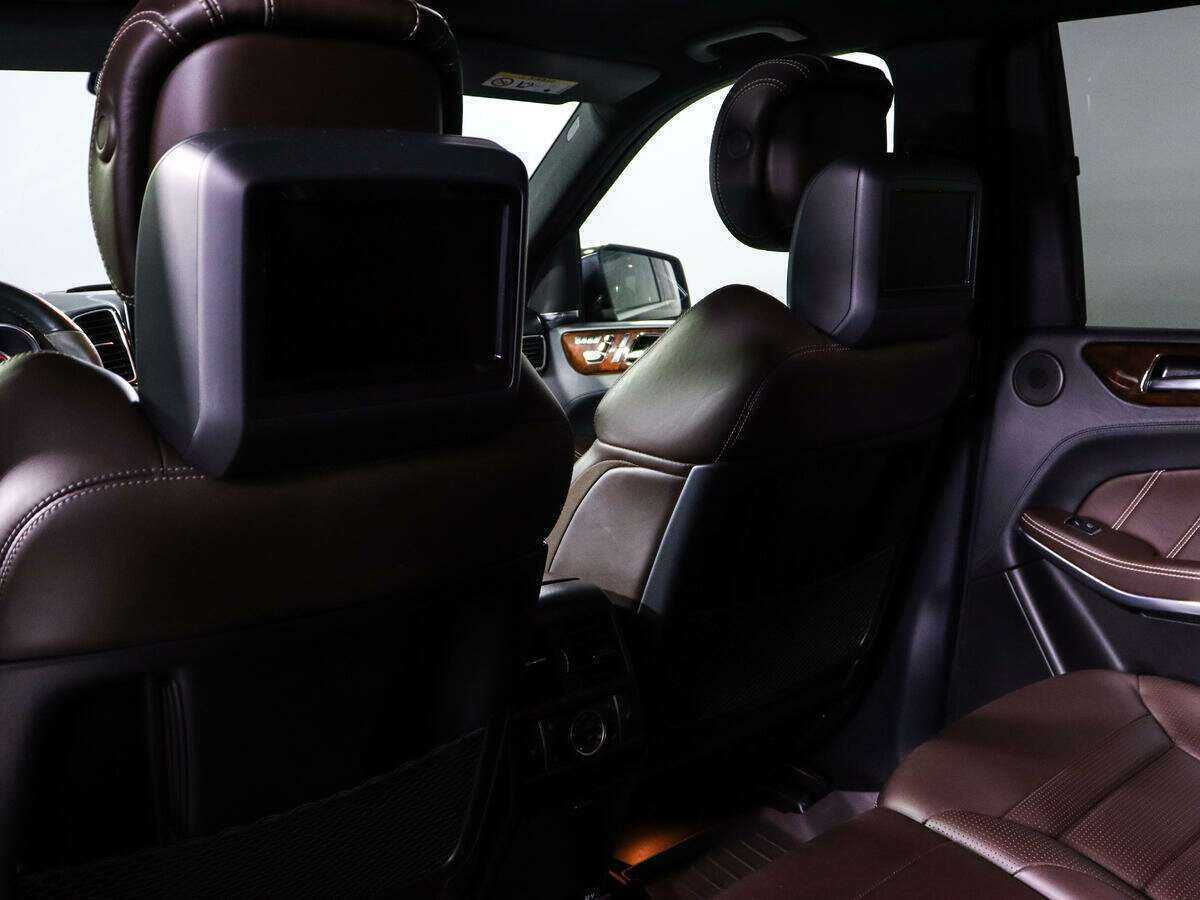 Mercedes-Benz GLS AMG с пробегом — 2016 год. Фото: #20
