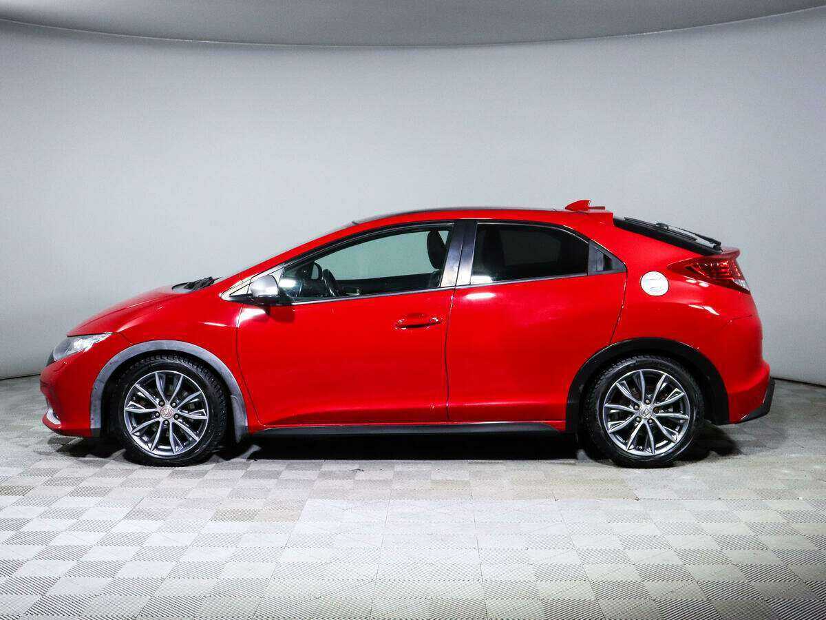 Honda Civic с пробегом — 2012 год. Фото: #6