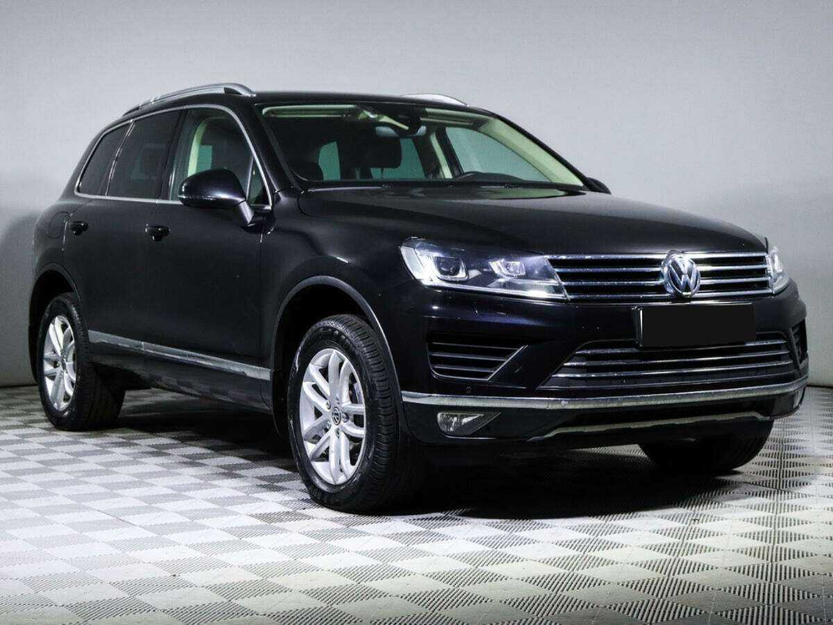 Volkswagen Touareg с пробегом — 2016 год. Фото: #2