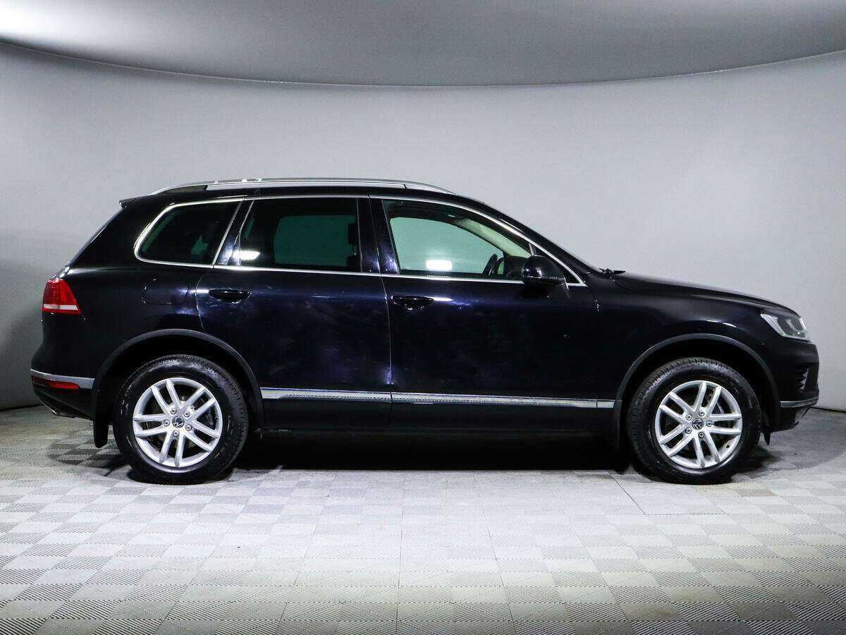 Volkswagen Touareg с пробегом — 2016 год. Фото: #3