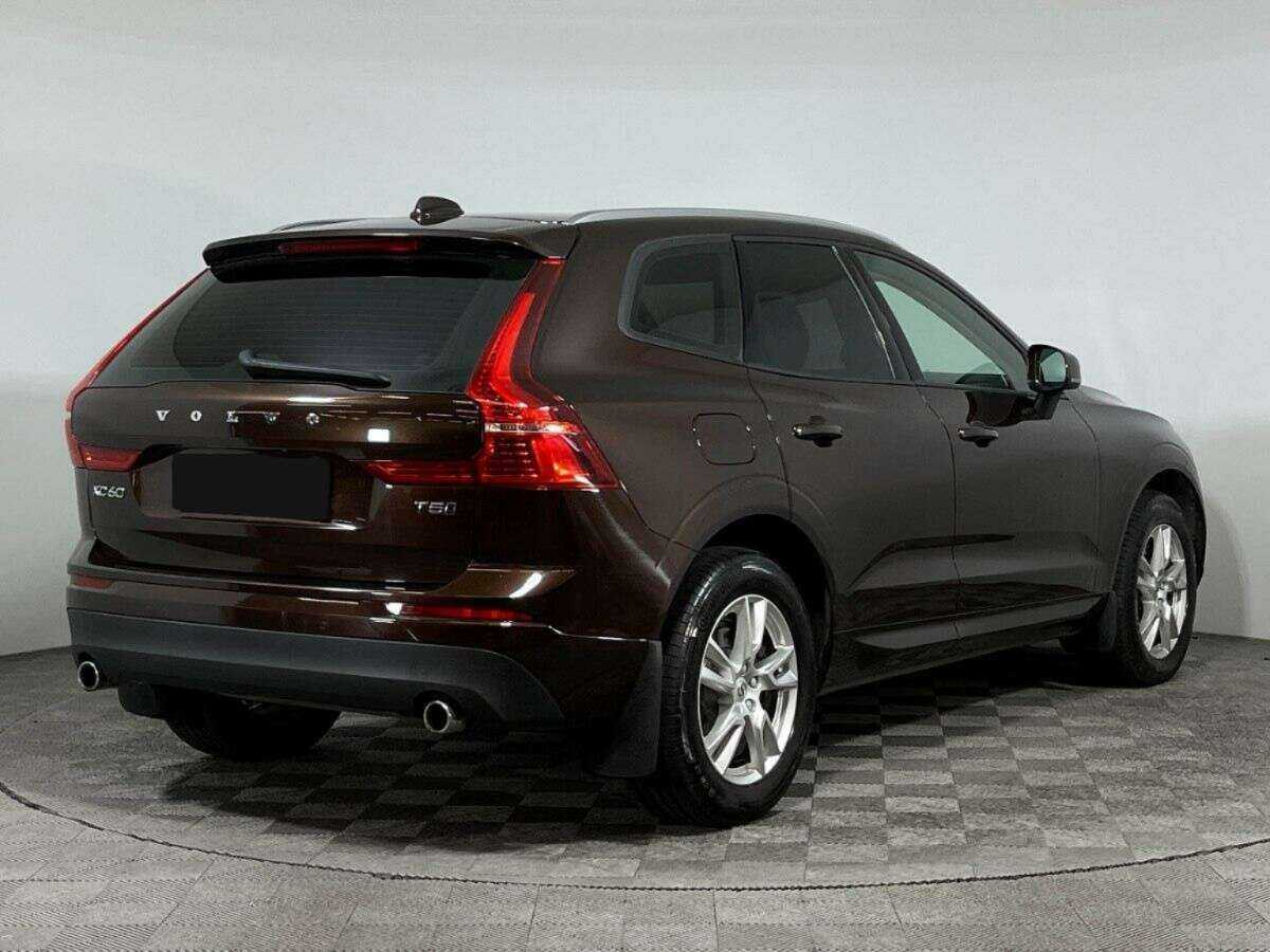 Volvo XC60 с пробегом — 2018 год. Фото: #4