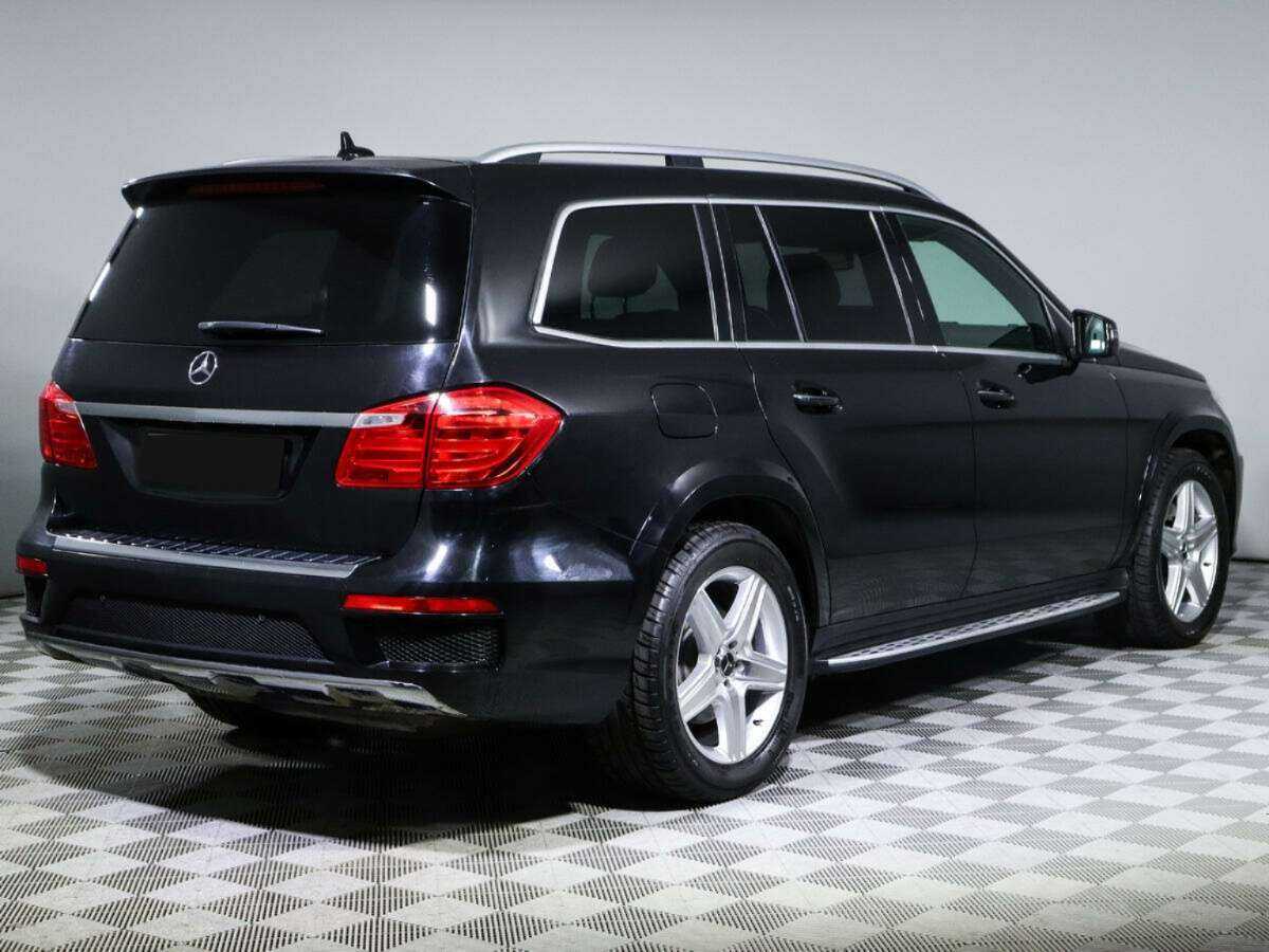 Mercedes-Benz GL-Класс с пробегом — 2015 год. Фото: #4