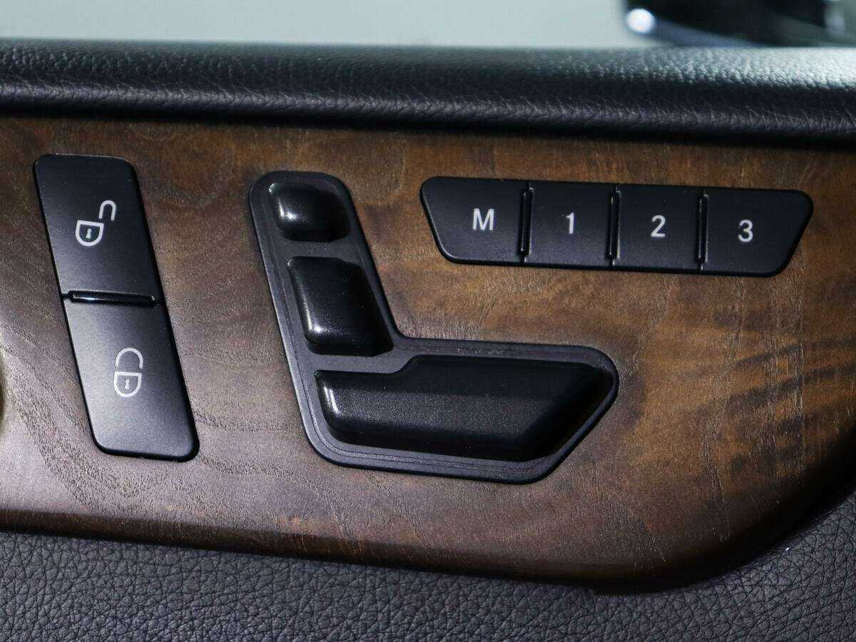 Mercedes-Benz GL-Класс с пробегом — 2015 год. Фото: #19