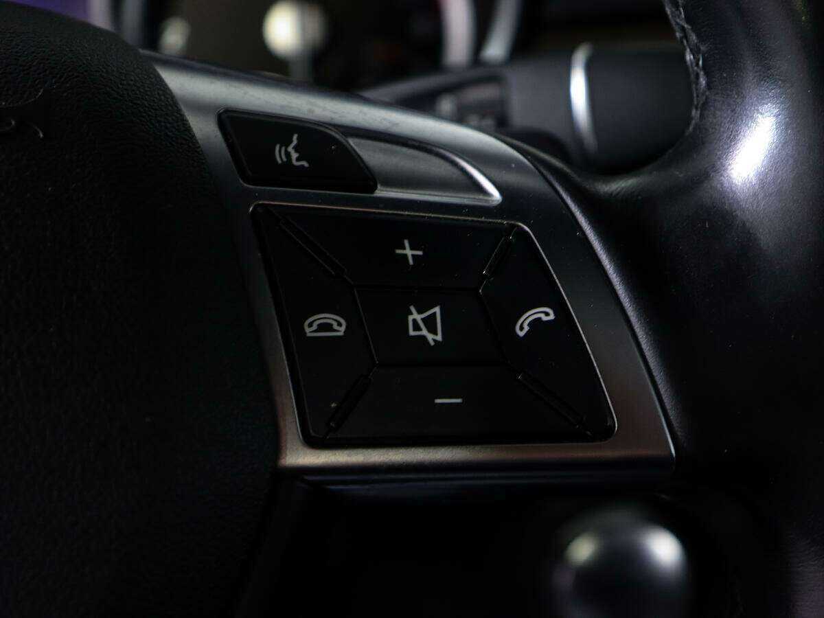 Mercedes-Benz GL-Класс с пробегом — 2015 год. Фото: #22