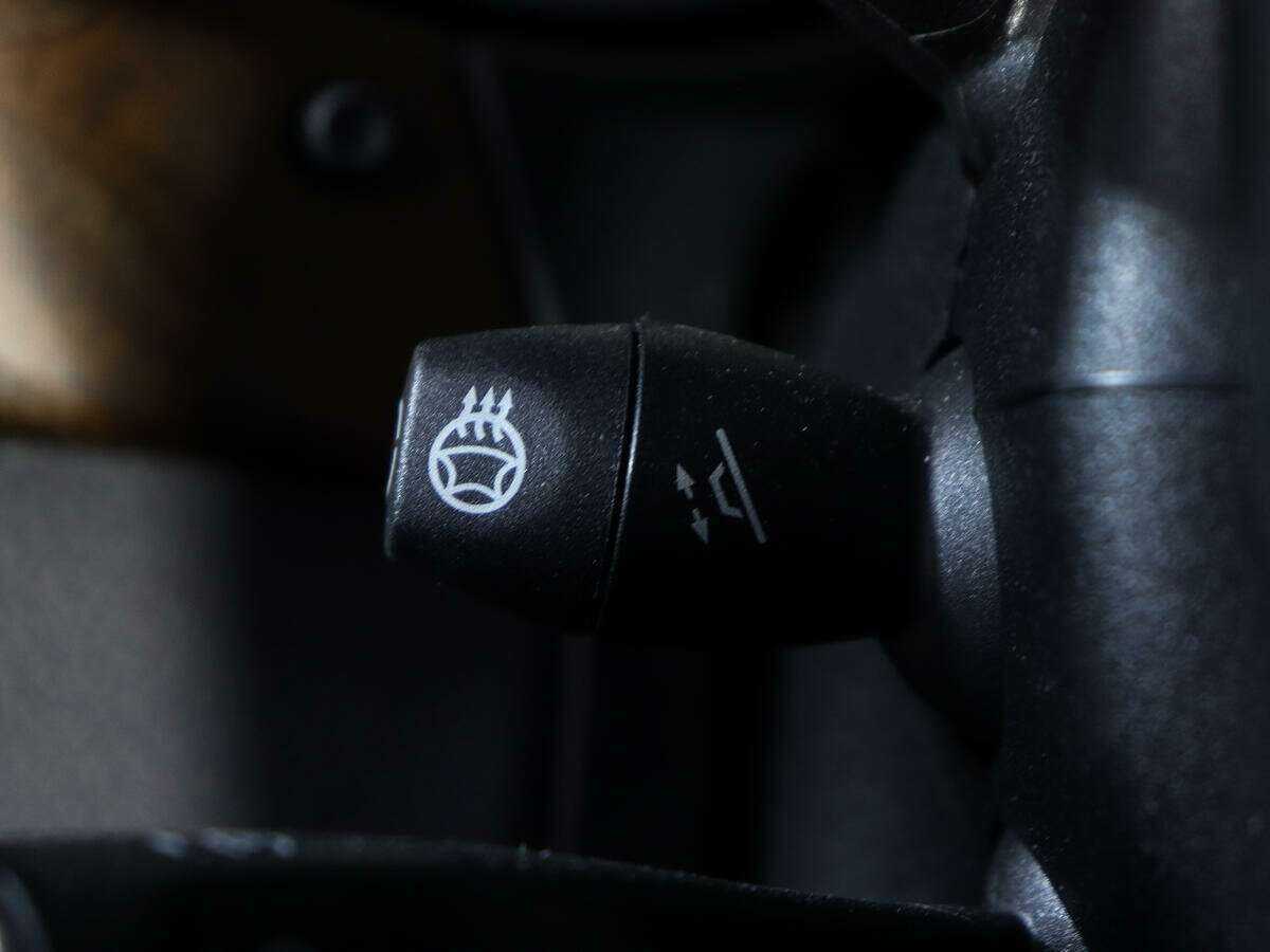 Mercedes-Benz GL-Класс с пробегом — 2015 год. Фото: #24