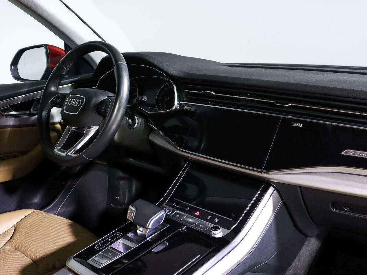 Audi Q8 с пробегом — 2019 год. Фото: #6