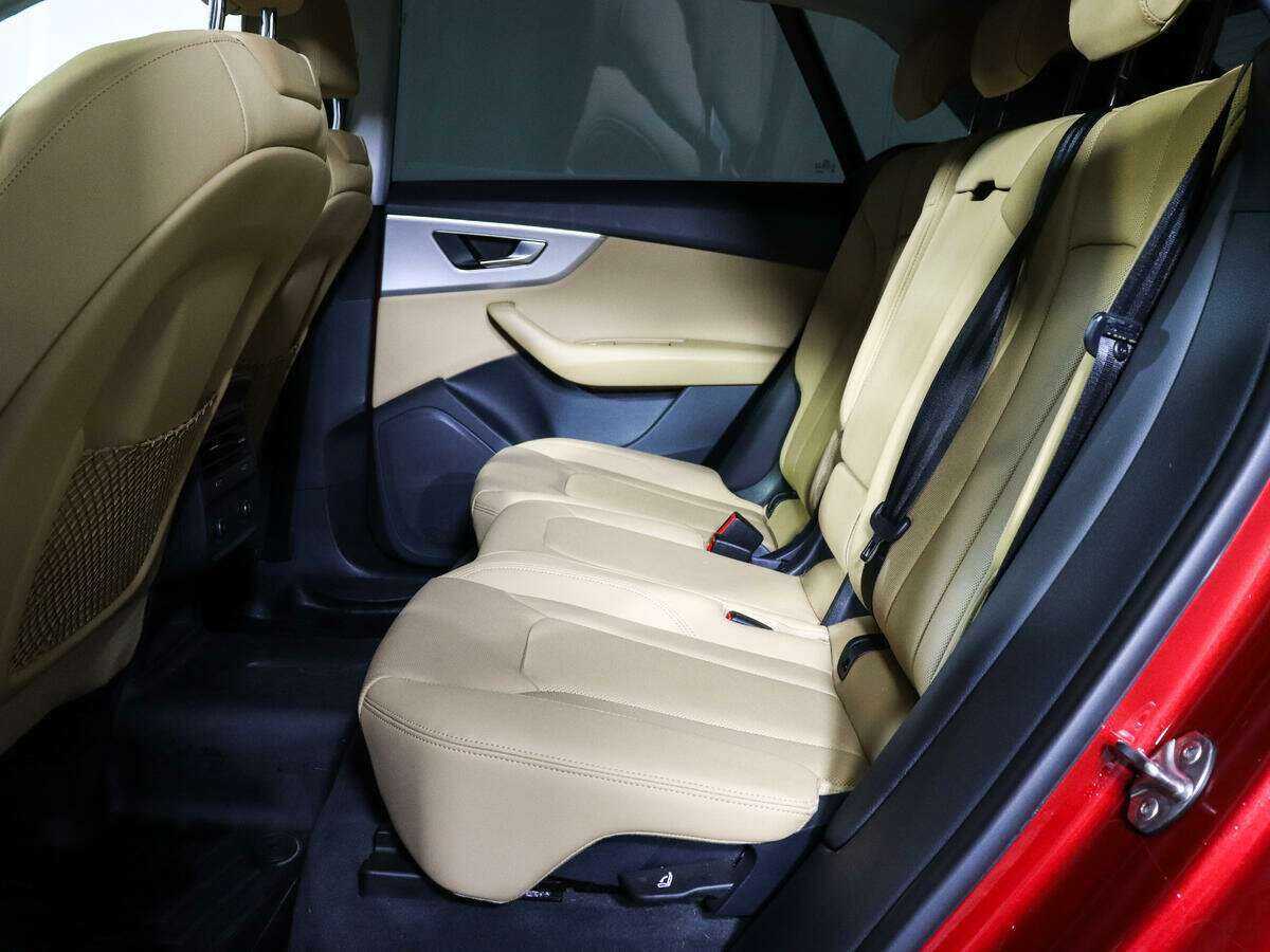Audi Q8 с пробегом — 2019 год. Фото: #7