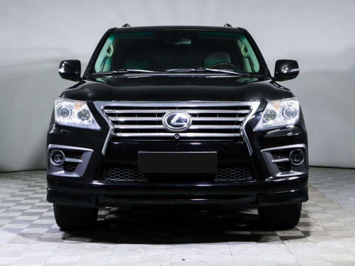 Lexus LX с пробегом — 2008 год. Фото: #1