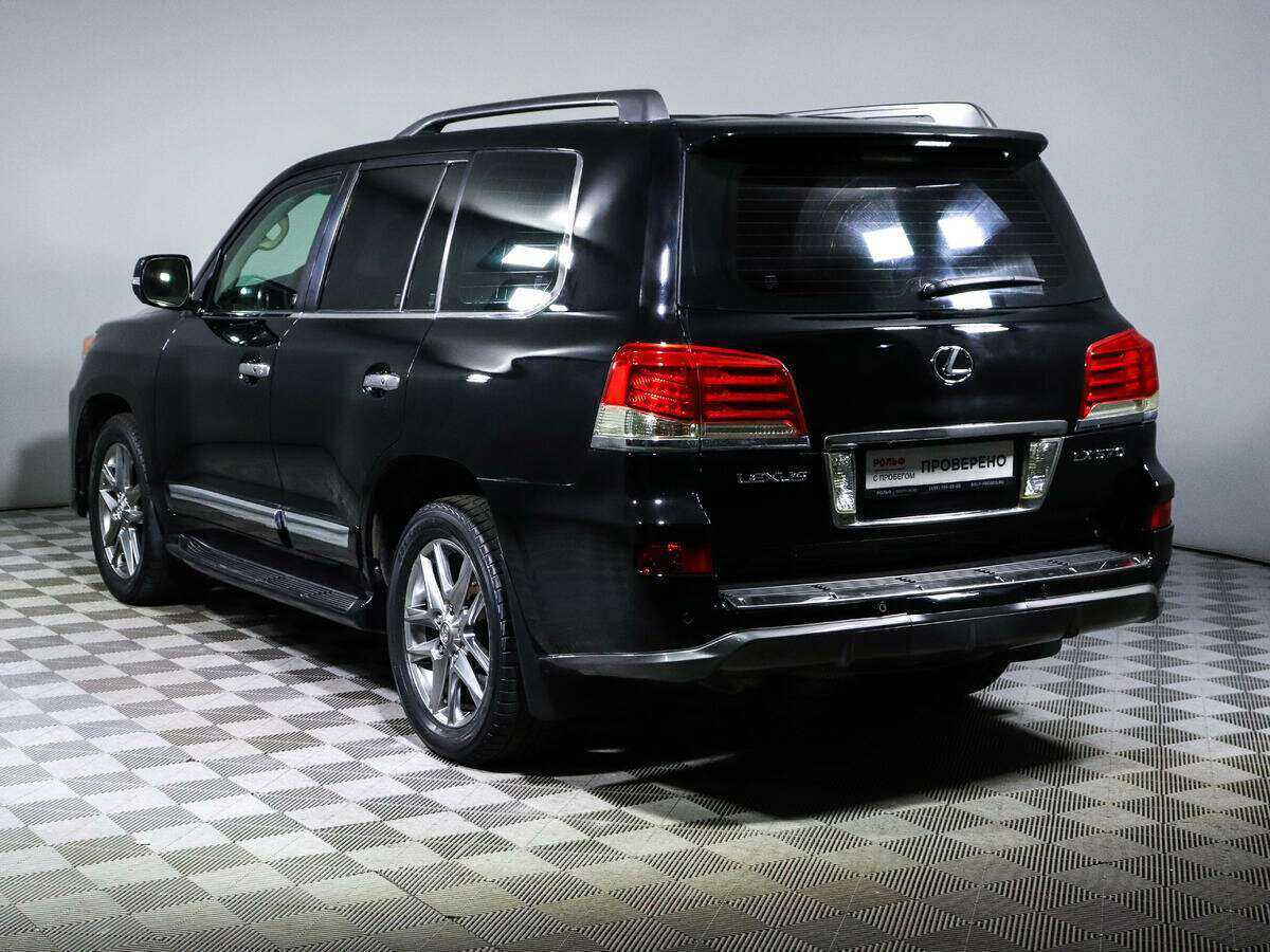 Lexus LX с пробегом — 2008 год. Фото: #6