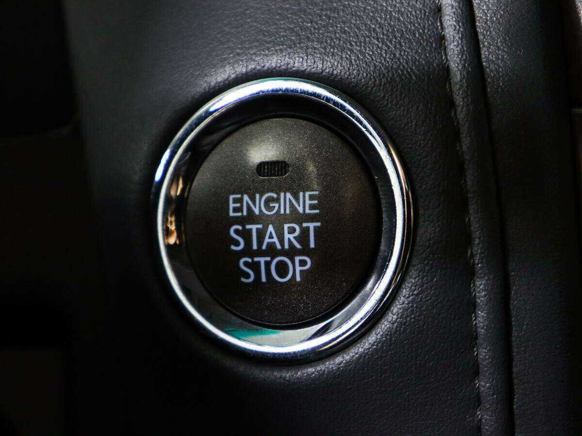 Lexus LX с пробегом — 2008 год. Фото: #21