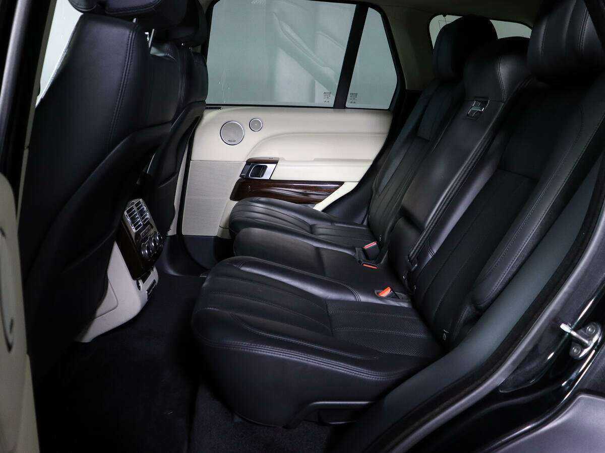 Land Rover Range Rover с пробегом — 2014 год. Фото: #8