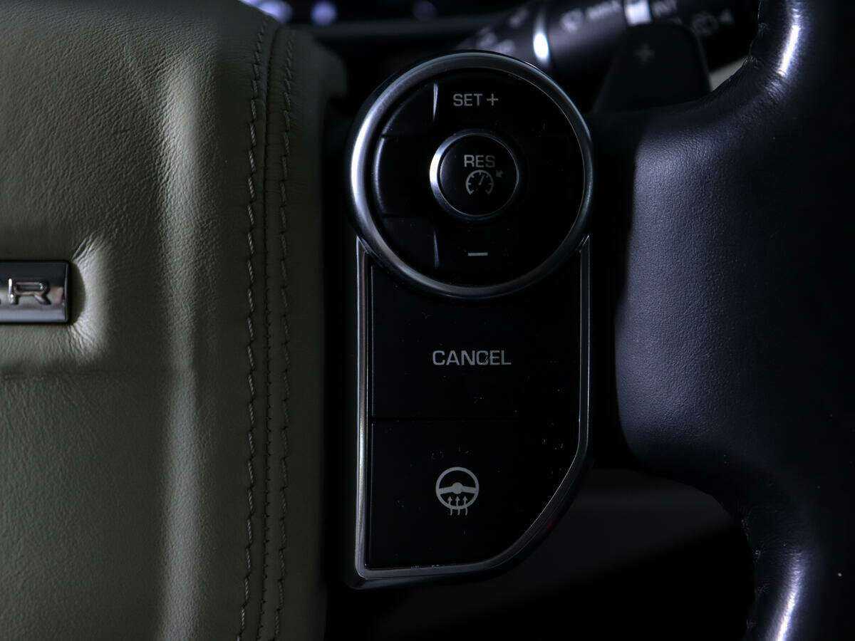 Land Rover Range Rover с пробегом — 2014 год. Фото: #25