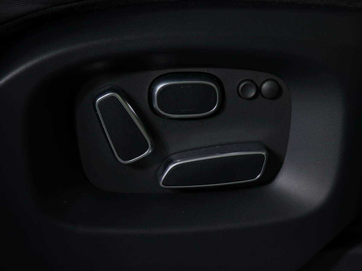 Land Rover Range Rover с пробегом — 2014 год. Фото: #28