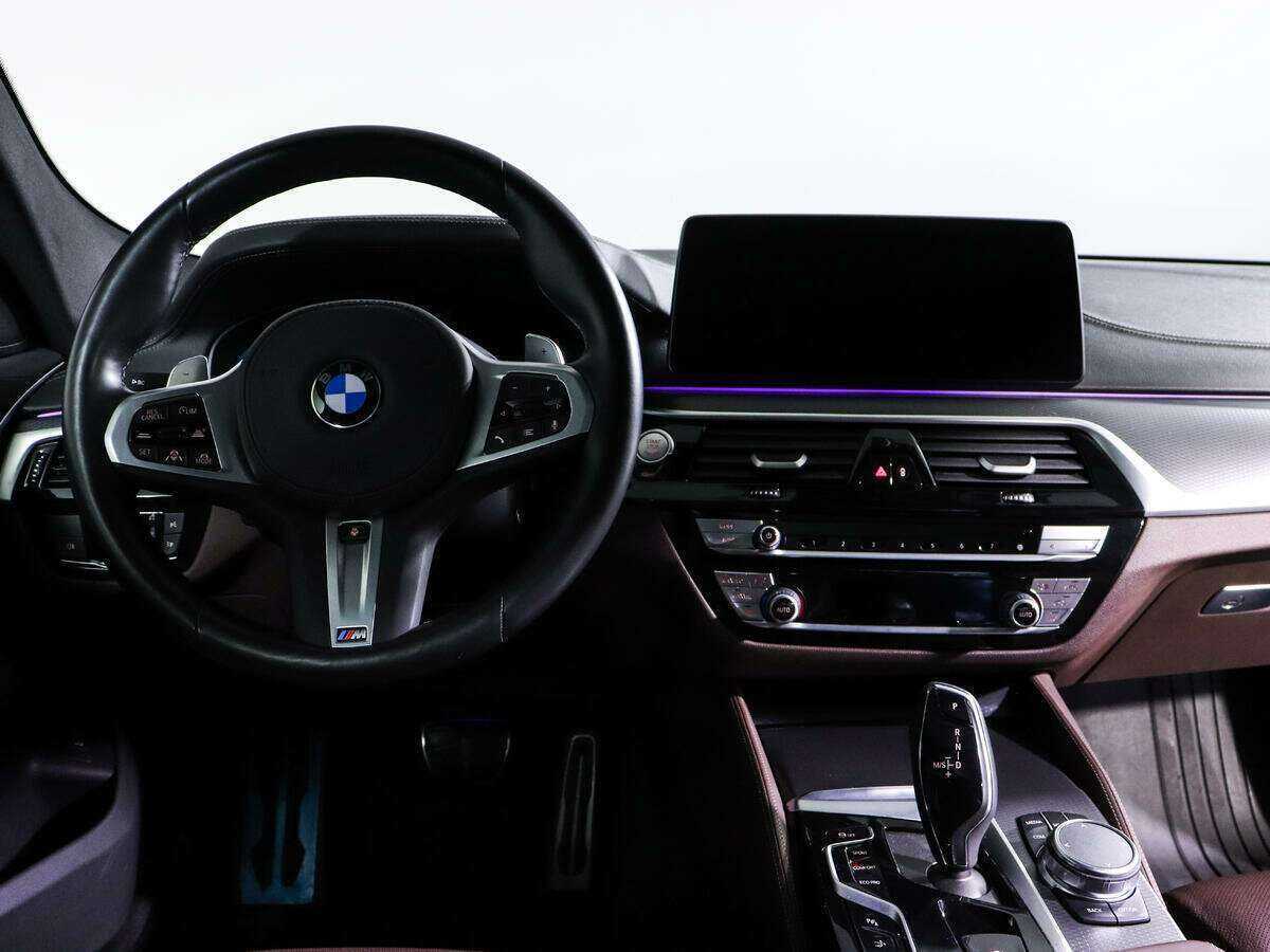BMW 6 серии с пробегом — 2022 год. Фото: #11