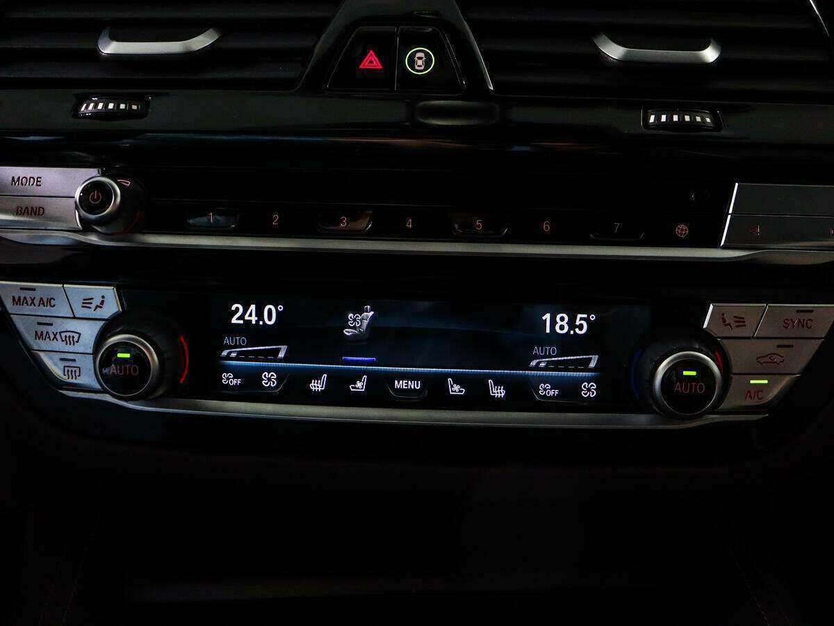 BMW 6 серии с пробегом — 2022 год. Фото: #24