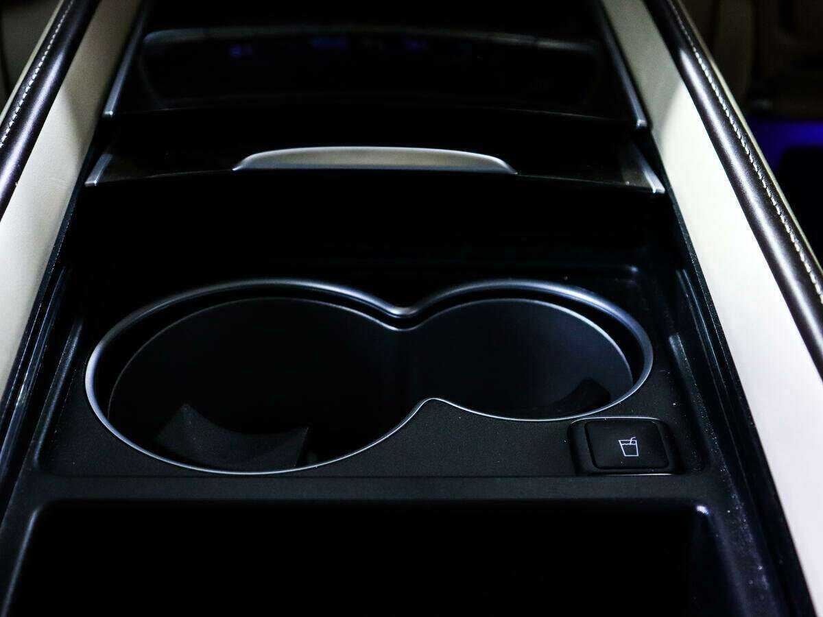 Mercedes-Benz Maybach S-Класс с пробегом — 2016 год. Фото: #29