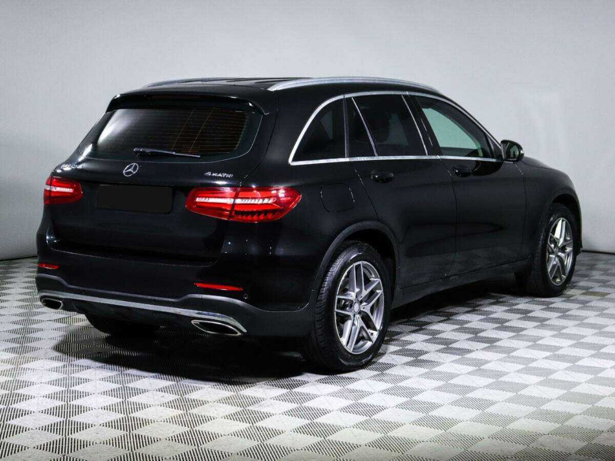 Mercedes-Benz GLC с пробегом — 2015 год. Фото: #4