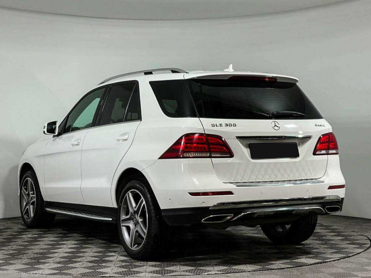 Mercedes-Benz GLE с пробегом — 2016 год. Фото: #4