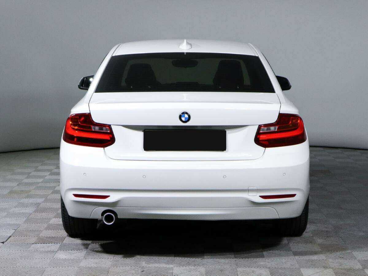 BMW 2 серии с пробегом — 2014 год. Фото: #5