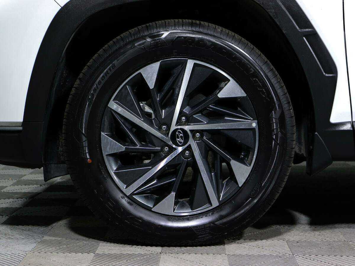 Hyundai Tucson с пробегом — 2023 год. Фото: #11