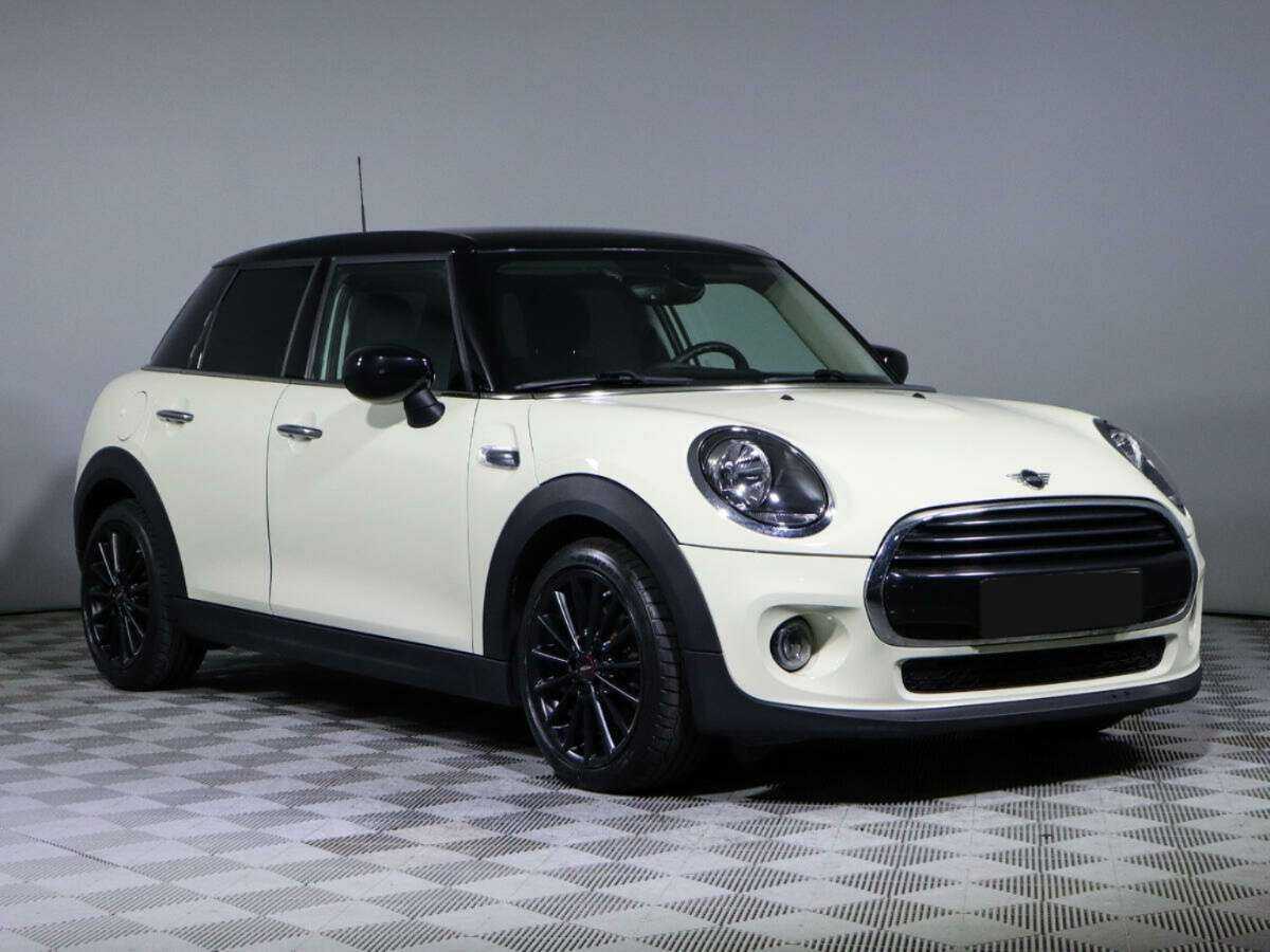 Mini Hatch с пробегом — 2019 год. Фото: #2